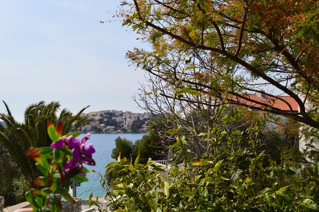 Mimoza Villa Rogoznica  Ruang foto
